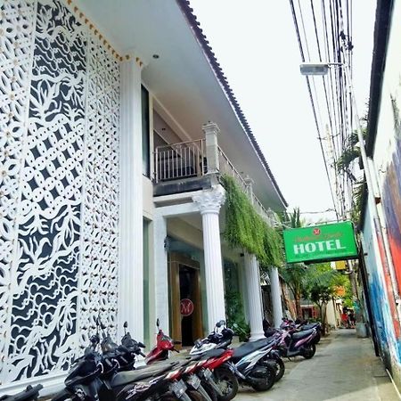 Malioboro Garden Hotel Jogjacarta Exterior foto