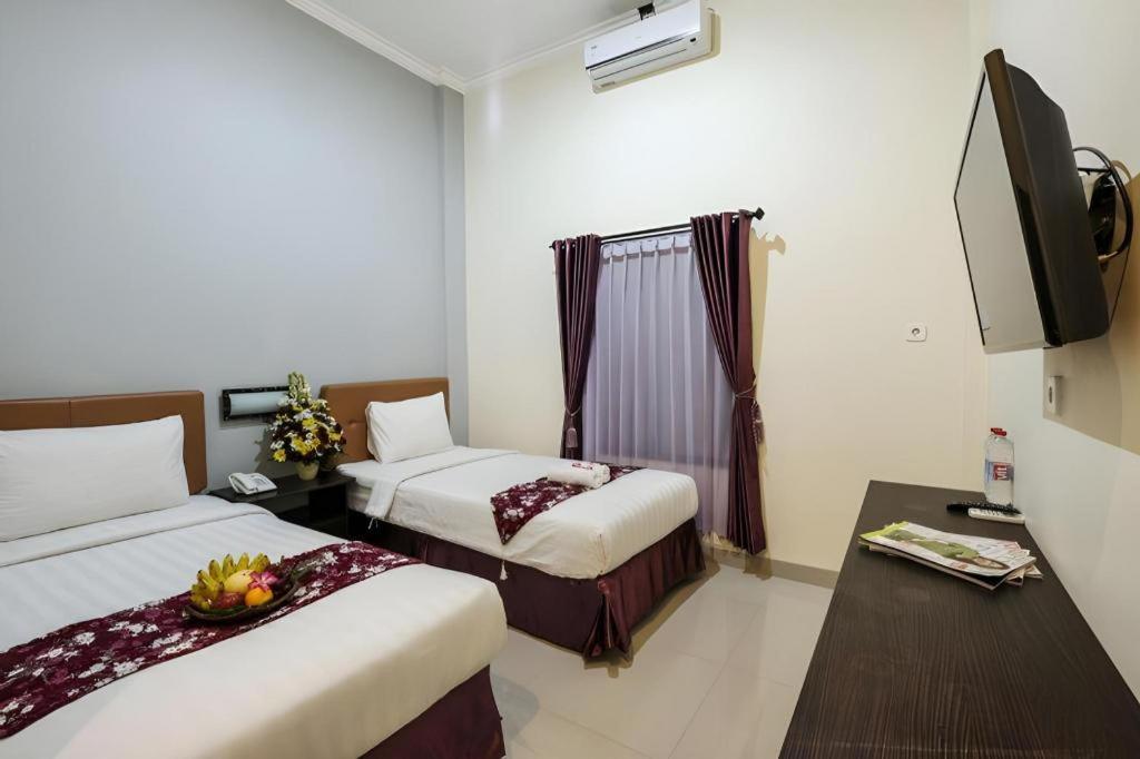 Malioboro Garden Hotel Jogjacarta Exterior foto